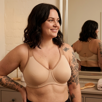 External Frame Full-Bust Sports Bra